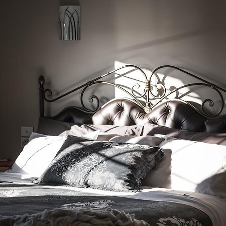 Noah'S Stanley Luxury Bed And Breakfast エクステリア 写真