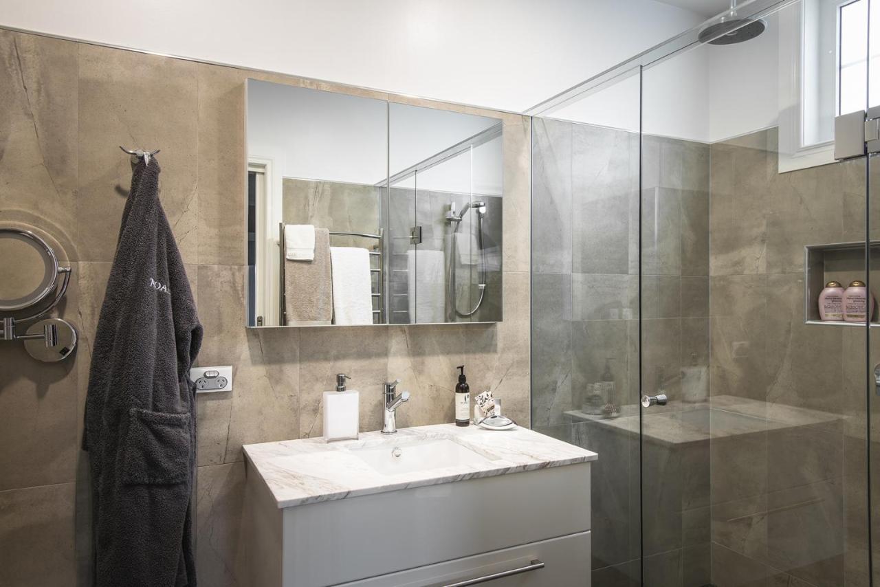 Noah'S Stanley Luxury Bed And Breakfast エクステリア 写真